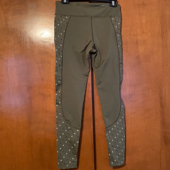 Nike Hunter green dri- fit leggings! - Picture 6 of 6